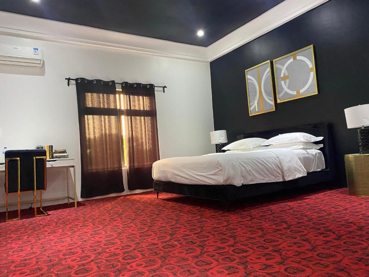 MUSE Boutique Hotel Enugu Extérieur photo