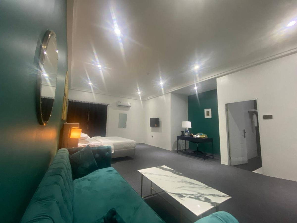 MUSE Boutique Hotel Enugu Extérieur photo