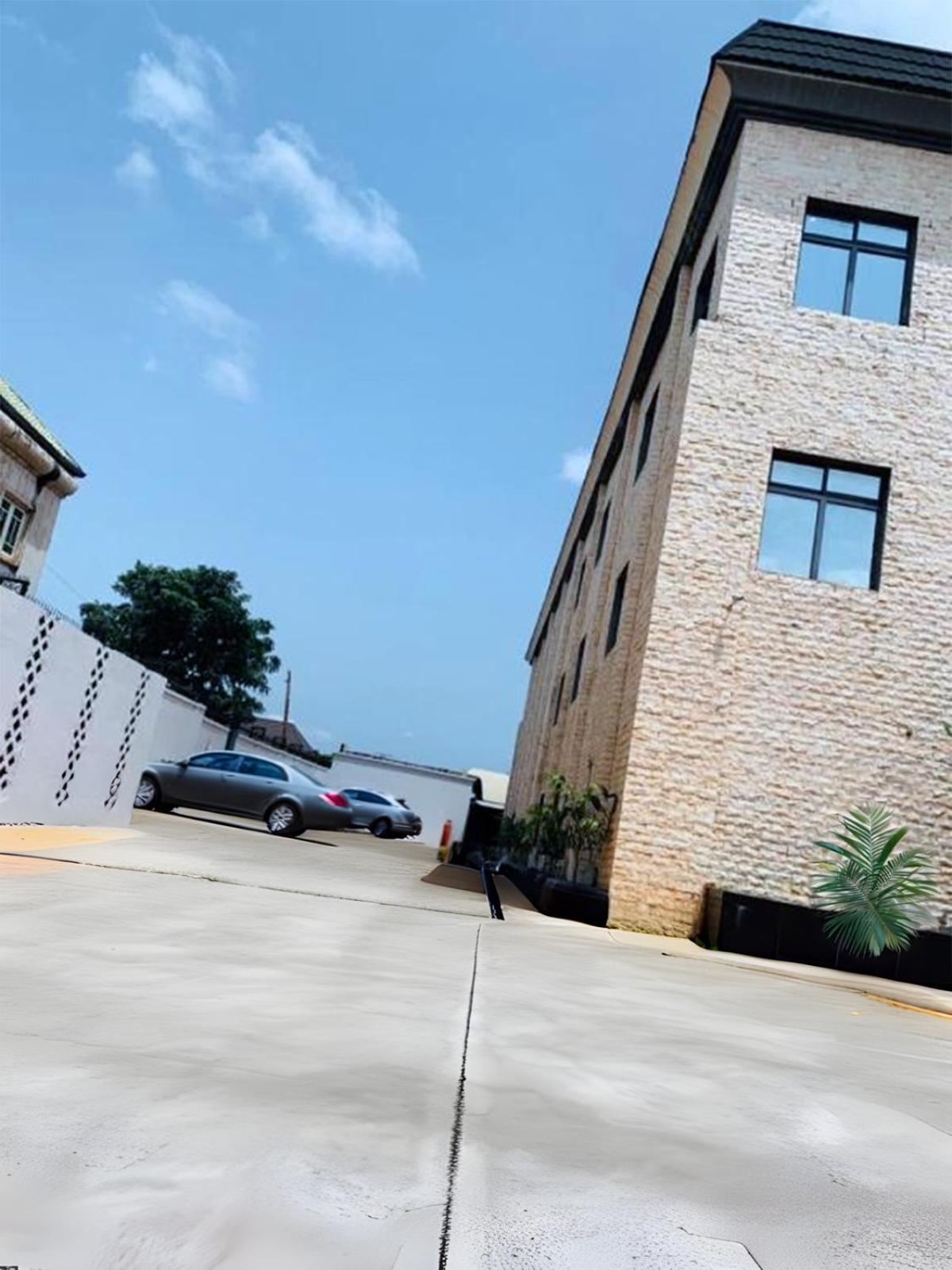 MUSE Boutique Hotel Enugu Extérieur photo